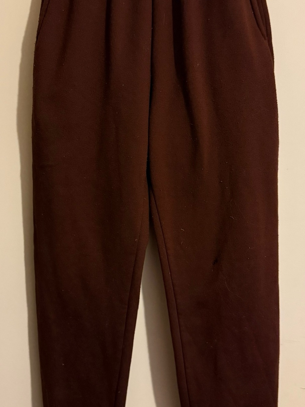Women's Classic Sweatpants in Brown Size Small